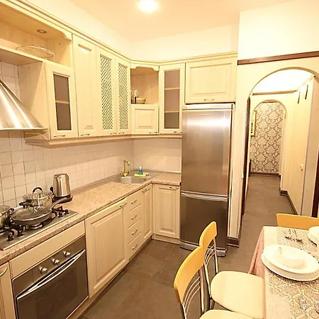 דירה - Kreshchatyk Area
